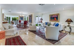101 E Sunrise Ave, Coral Gables, FL 33133, Sold 07/31/20