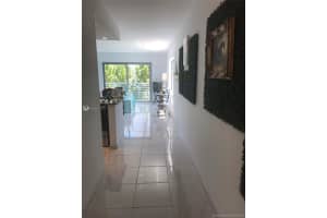 1450 Lincoln Rd, Miami Beach, FL 33139, Sold 10/21/20