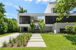 3608 Stewart Ave, Miami, FL 33133, Sold 12/02/20