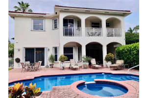 19448 NE 17th Ave, Miami, FL 33179, Sold 03/03/21