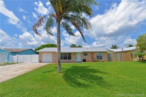 8716 SE Sandy Ln, Hobe Sound, FL 33455, Sold 06/29/20