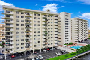 401 Golden Isles Dr, Hallandale Beach, FL 33009, Sold 09/08/20