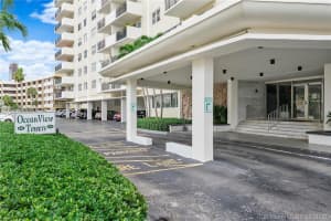 401 Golden Isles Dr, Hallandale Beach, FL 33009, Sold 09/08/20
