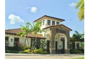 3769 NE 4th St, Homestead, FL 33033, Sold 08/07/20
