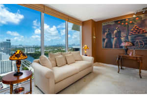 4775 Collins Ave, Miami Beach, FL 33140, Sold 11/17/20