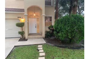 503 NW 87th Ln, Coral Springs, FL 33071, Sold 07/08/20