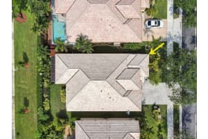 14304 S Royal Cove Cir, Davie, FL 33325, Sold 07/16/20