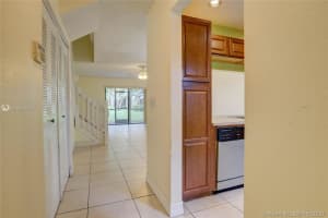 460 Westree Ln, Plantation, FL 33324, Sold 08/05/20