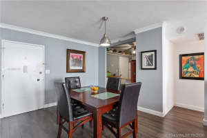 5555 Collins Ave #12h, Miami, FL 33140, Sold 11/02/20