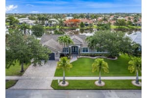 321 NW 193rd Ave, Pembroke Pines, FL 33029, Sold 07/09/20