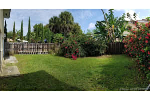 15367 SW 39th Ln, Miami, FL 33185, Sold 09/15/20