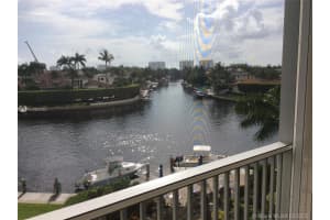 390 N Federal Hwy, Deerfield Beach, FL 33441, Sold 08/10/20