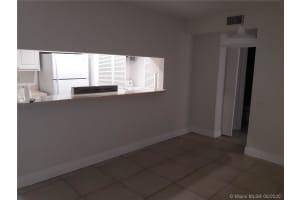 4465 Treehouse Ln, Tamarac, FL 33319, Sold 06/26/20