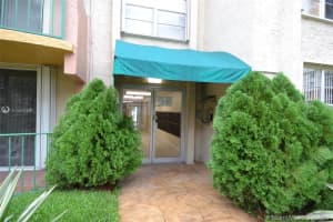 9360 Fontainebleau Blvd, Miami, FL 33172, Sold 07/24/20