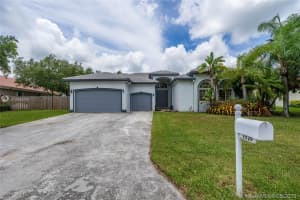 2520 Fairways Dr, Homestead, FL 33035, Sold 07/24/20