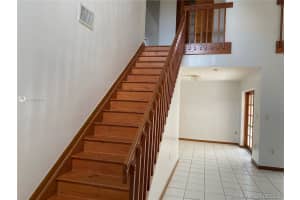8242 NW 200th Terrace, Hialeah, FL 33015, Sold 09/14/20