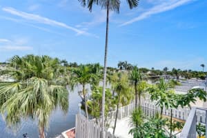613 NE 26th Ave, Hallandale Beach, FL 33009, Sold 09/15/20