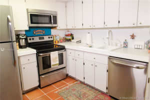 600 Biltmore Way, Coral Gables, FL 33134, Sold 07/17/20