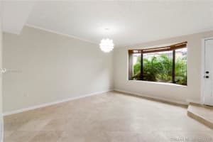 10137 SW 77th Ct, Miami, FL 33156, Sold 08/17/20