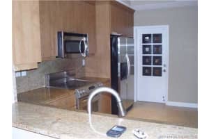 11233 NW 42nd Terrace, Doral, FL 33178, Sold 09/30/20