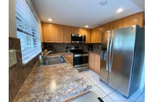 630 NW 98th Ct, Miami, FL 33172, Sold 08/14/20