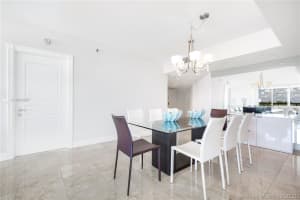 8855 Collins Ave #6g, Surfside, FL 33154, Sold 10/05/20
