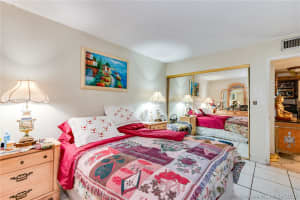 210 Fontainebleau Blvd, Miami, FL 33172, Sold 08/17/20