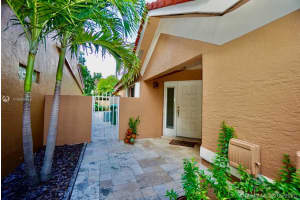 5543 NW 189th St, Miami Gardens, FL 33055, Sold 08/31/20