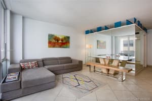 5601 Collins Ave #1512a, Miami Beach, FL 33140, Sold 10/27/20
