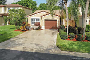 19 NW 44th Terrace, Deerfield Beach, FL 33442, Sold 07/13/20
