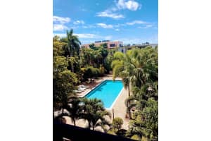 6890 N Kendall Dr APT B401, Pinecrest, FL 33156, Sold 06/30/20