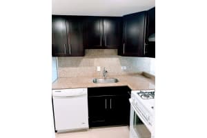 6890 N Kendall Dr APT B401, Pinecrest, FL 33156, Sold 06/30/20