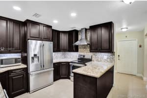 5401 NW 61st Pl, Tamarac, FL 33319, Sold 09/11/20