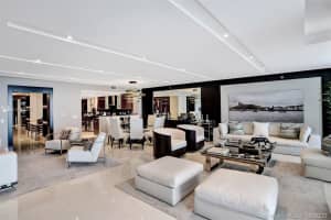 2711 S Ocean Dr, Hollywood, FL 33019, Sold 07/08/20