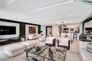 2711 S Ocean Dr, Hollywood, FL 33019, Sold 07/08/20
