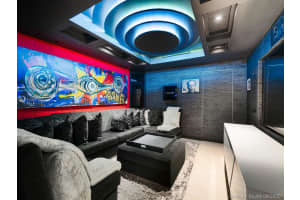125 Ocean Dr, Miami Beach, FL 33139, Sold 02/19/21