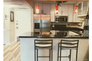 251 S Cypress Rd, Pompano Beach, FL 33060, Sold 08/28/20