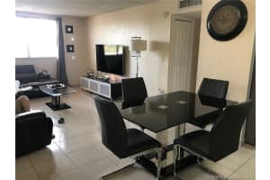 666 W 81st St, Hialeah, FL 33014, Sold 08/14/20