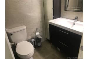 666 W 81st St, Hialeah, FL 33014, Sold 08/14/20