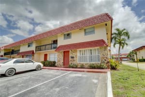 6611 SW 41st Ct, Davie, FL 33314, Sold 08/19/20