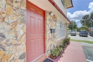 6611 SW 41st Ct, Davie, FL 33314, Sold 08/19/20