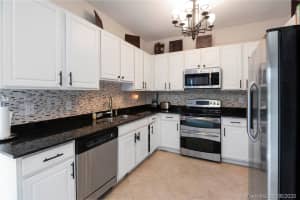 701 SE 31st Ave, Homestead, FL 33033, Sold 07/02/20