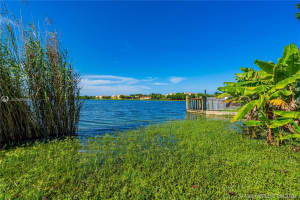 2505 Raleigh St, Hollywood, FL 33020, Sold 07/10/20