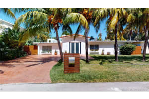 211 190th St, Sunny Isles Beach, FL 33160, Sold 05/26/21