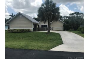 1381 SW Vizcaya Cir, Palm City, FL 34990, Sold 10/29/20