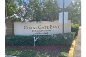 6960 Miami Gardens Dr, Hialeah, FL 33015, Sold 09/29/20