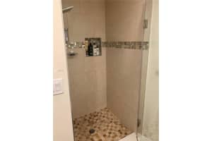 9925 NW 68th Pl, Tamarac, FL 33321, Sold 08/07/20