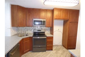 18901 NE 14th Ave, Miami, FL 33179, Sold 09/23/20
