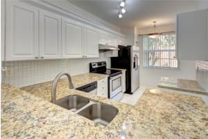 9158 NW 40th Pl, Sunrise, FL 33351, Sold 07/10/20