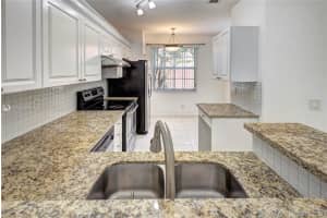 9158 NW 40th Pl, Sunrise, FL 33351, Sold 07/10/20